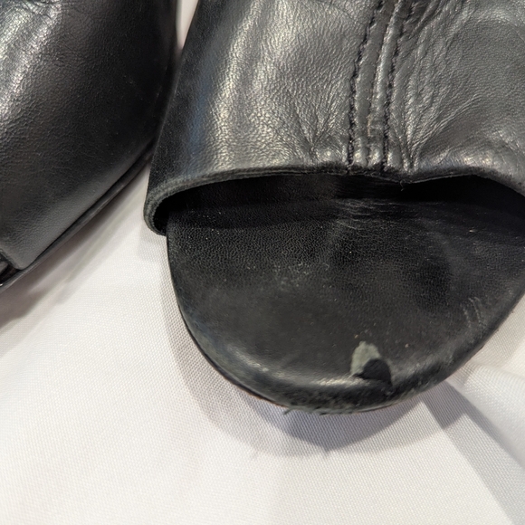 BCBG Maxazria Jeremy Slides Open Toe High Heels Shoes Sandals Black Leather 8 B - Picture 7 of 8